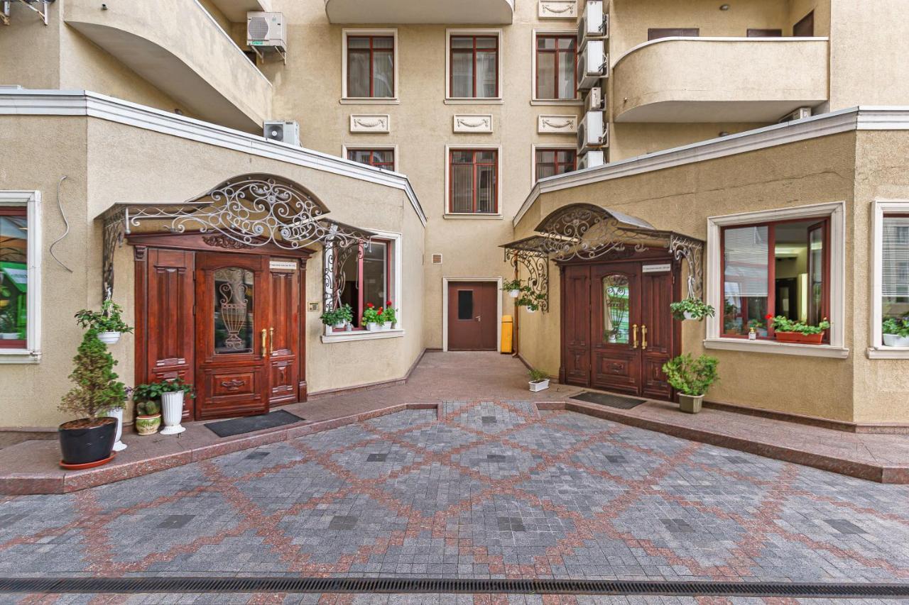 Greek Street Deluxe Apartment Odessa Eksteriør bilde